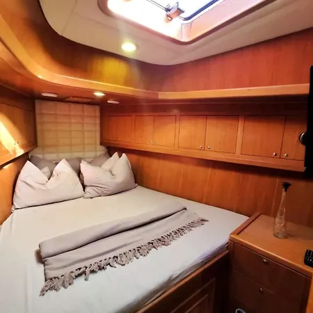 Nil Senem Hotel en barco *